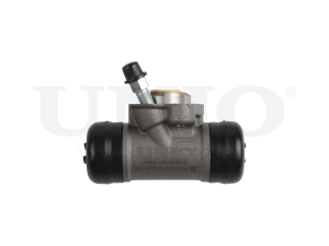 Right wheel brake cylinder photo