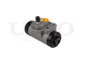 Right wheel brake cylinder photo
