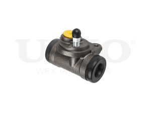 Right wheel brake cylinder photo